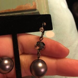 Grey Pearl Earrings